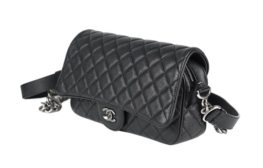 SCHULTERTASCHE - CHANEL CASUAL ROCK FLAP MEDIUM