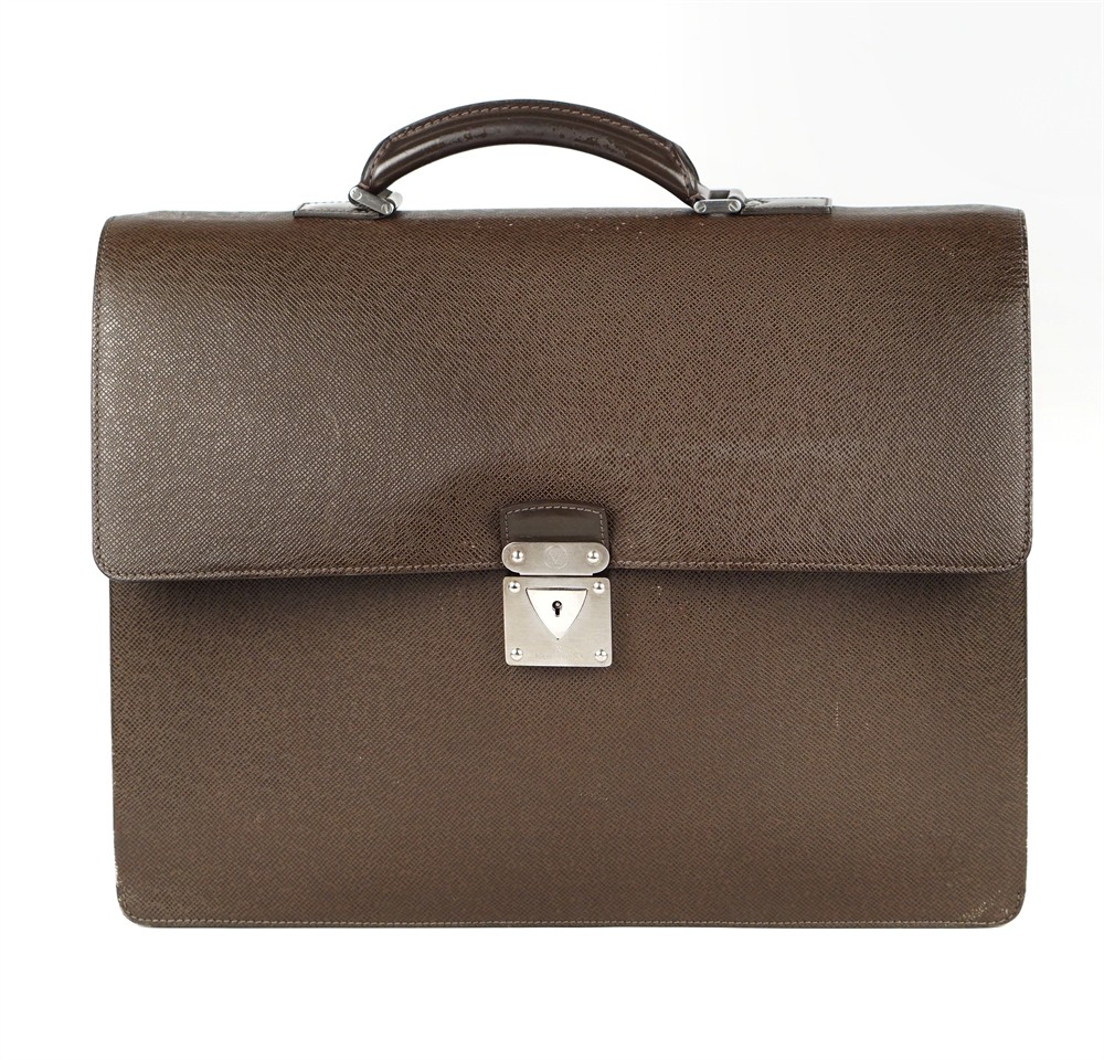 BUSINESSTASCHE - LOUIS VUITTON TAIGA ROBUSTO BRIEFCASE