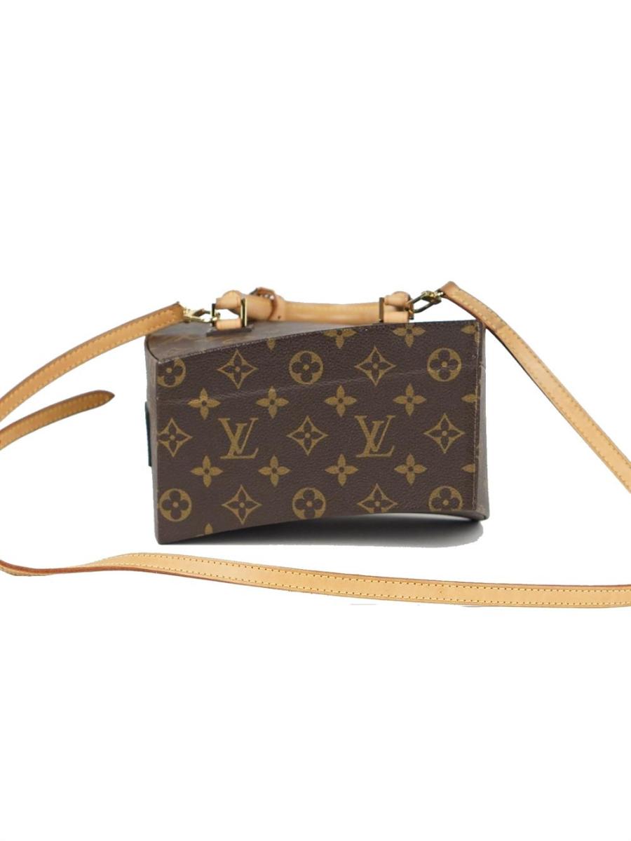 CLUTCH - LOUIS VUITTON TWISTED FRANK GEHRY