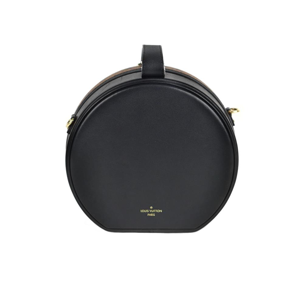 UMHÄNGETASCHE - LOUIS VUITTON MONOGRAM PETITE BOITE CHAPEAU