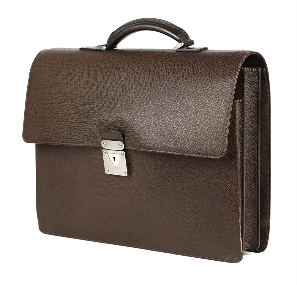 BUSINESSTASCHE - LOUIS VUITTON TAIGA ROBUSTO BRIEFCASE