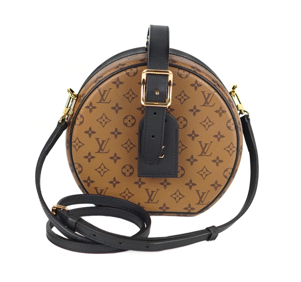 UMHÄNGETASCHE - LOUIS VUITTON MONOGRAM PETITE BOITE CHAPEAU