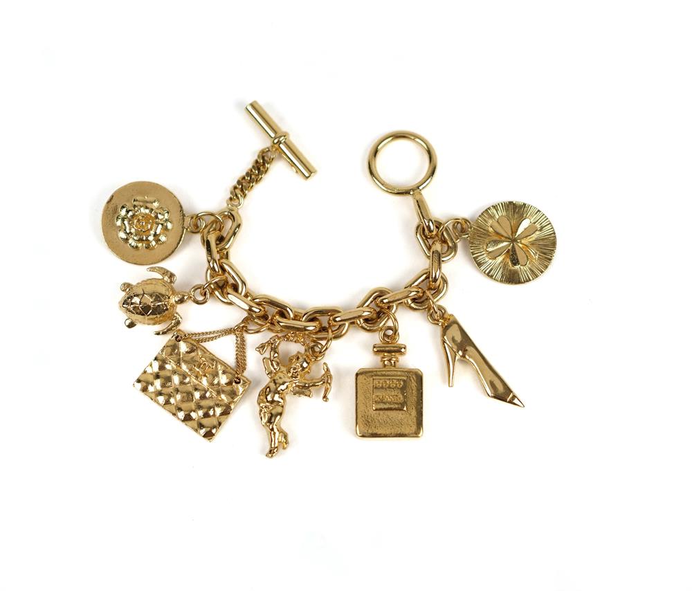 ARMBAND - CHANEL VINTAGE MULTI CHARM