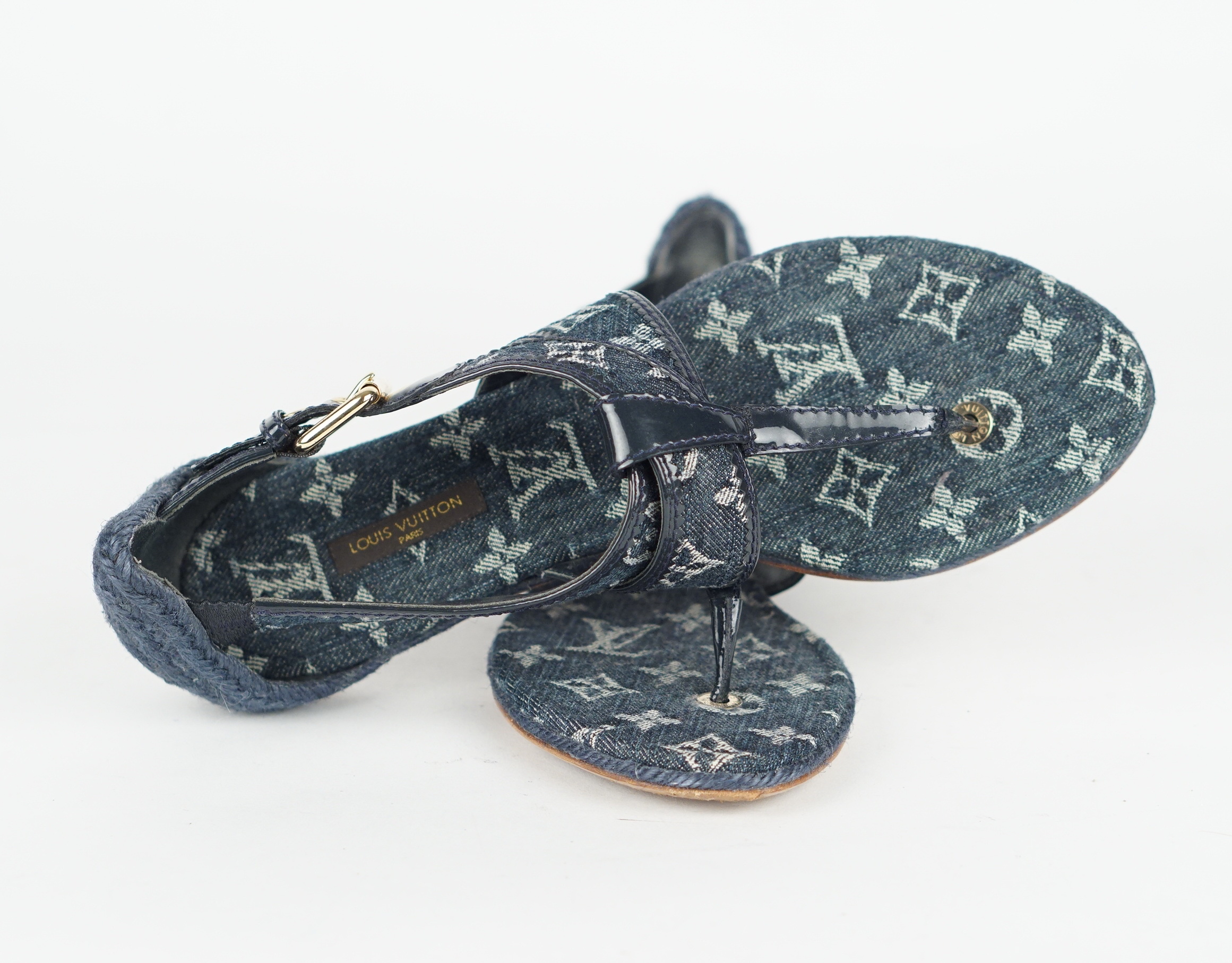 Louis Vuitton Blue Monogram Denim Sandals - Size 38.5 ○ Labellov